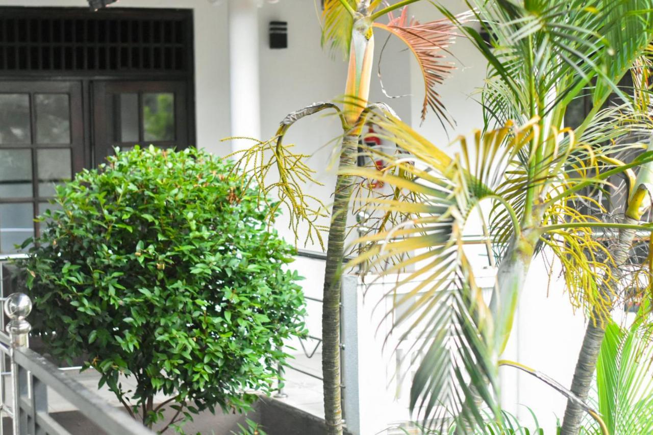 Myr-O Homestay Kombichankulama Exterior photo